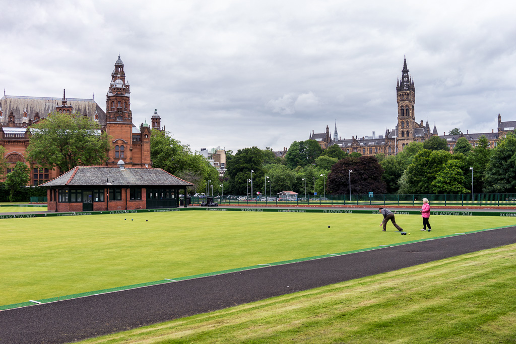 Kelvingrove Lawn Bowls & Tennis Centre, Shot from Sauchiehall & Kelvin Way, Glasgow